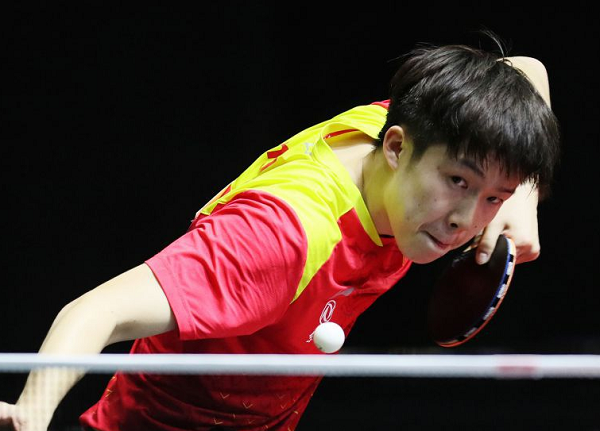 刘殿座手持 刘殿座手持