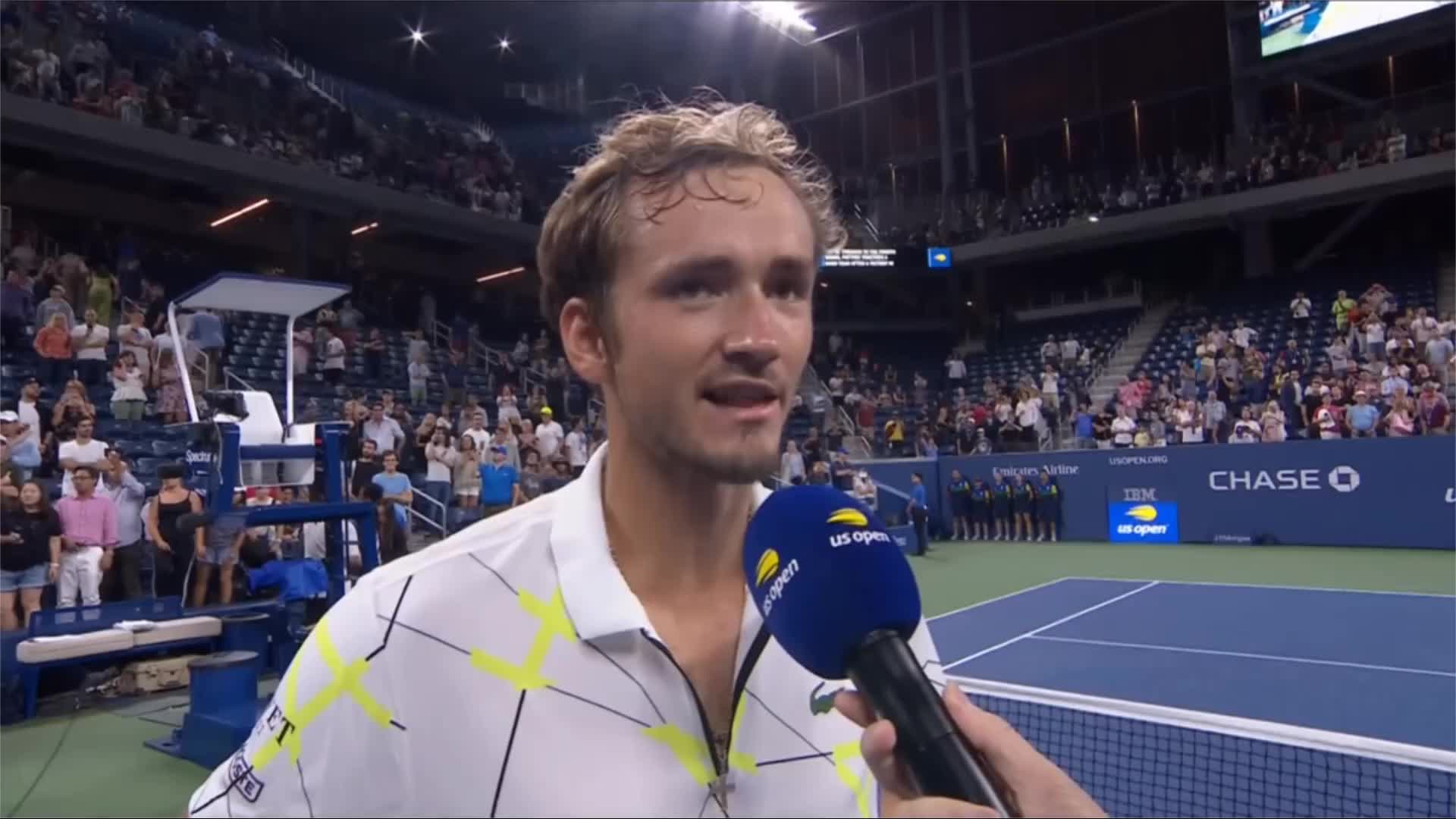 根据对手特 根据对手特